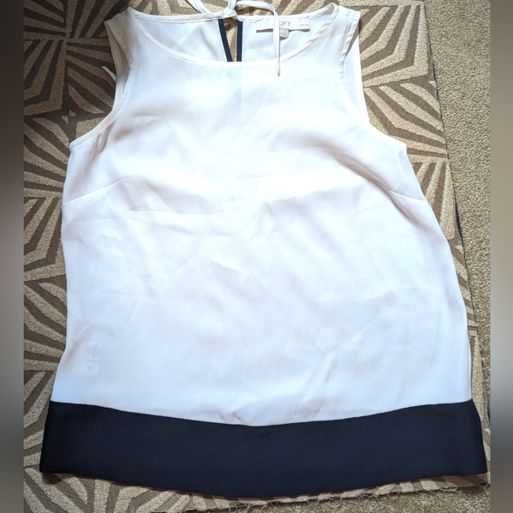 Loft XSP white with navy blue cami